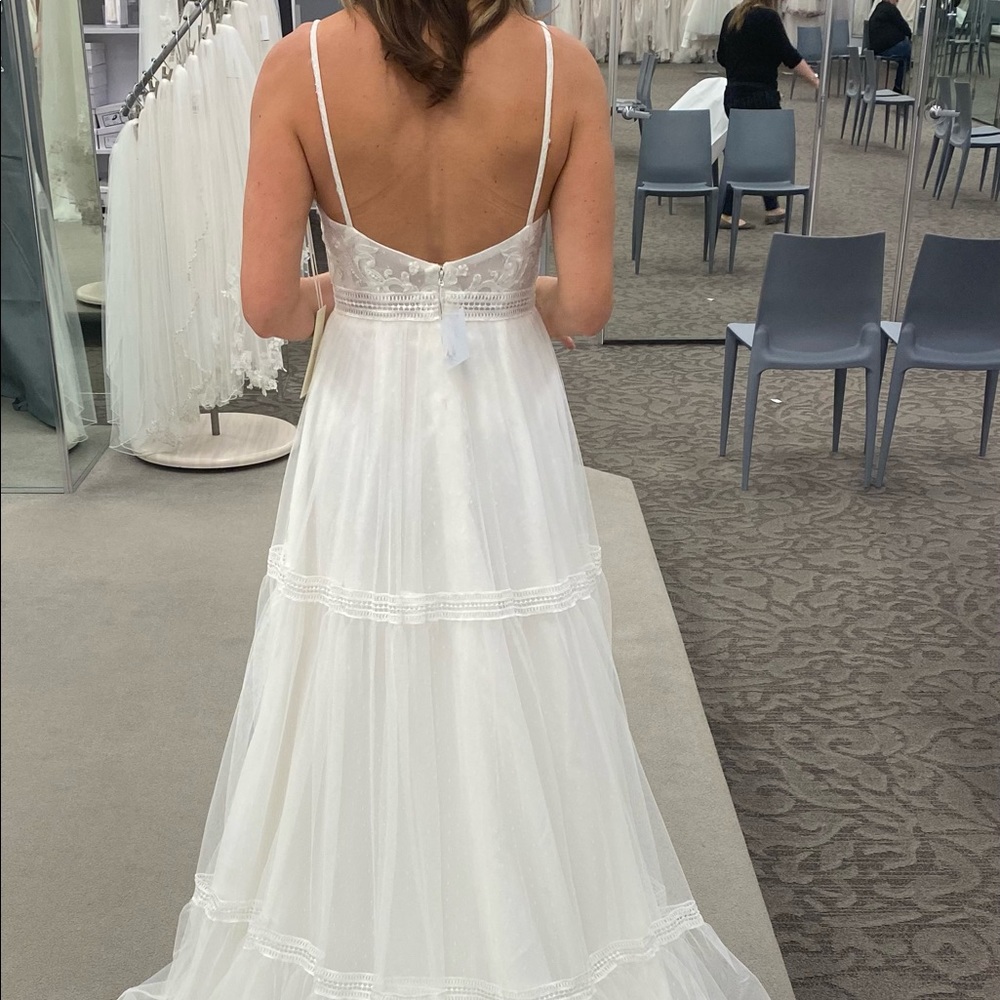 Brand New w/tags Melissa Sweet wedding dress.